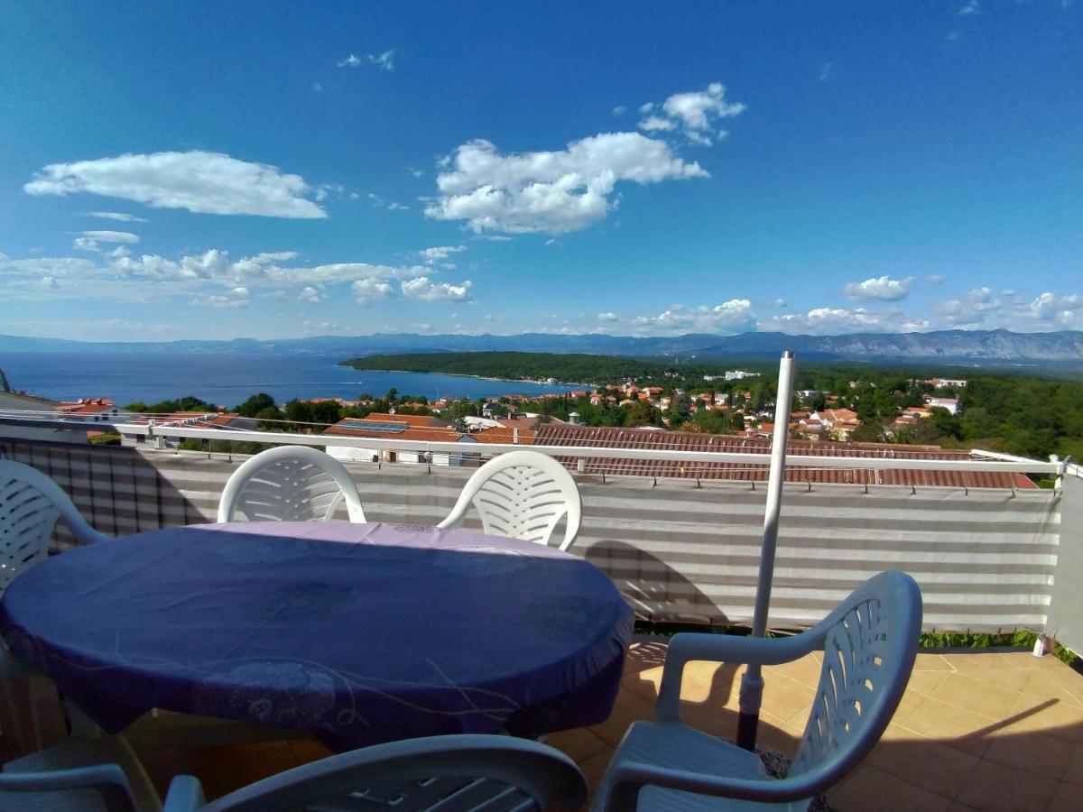 Apartment Njivice 15904B Экстерьер фото